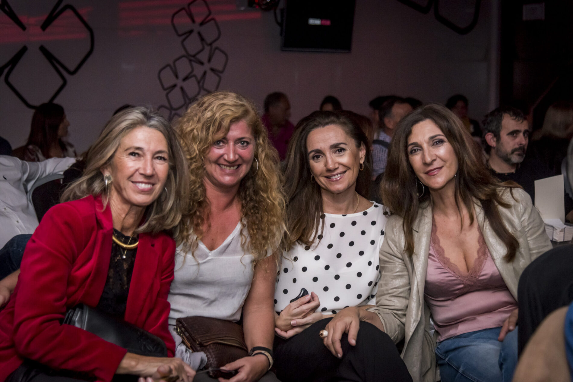 Galería de fotos – Concierto Reina Roja