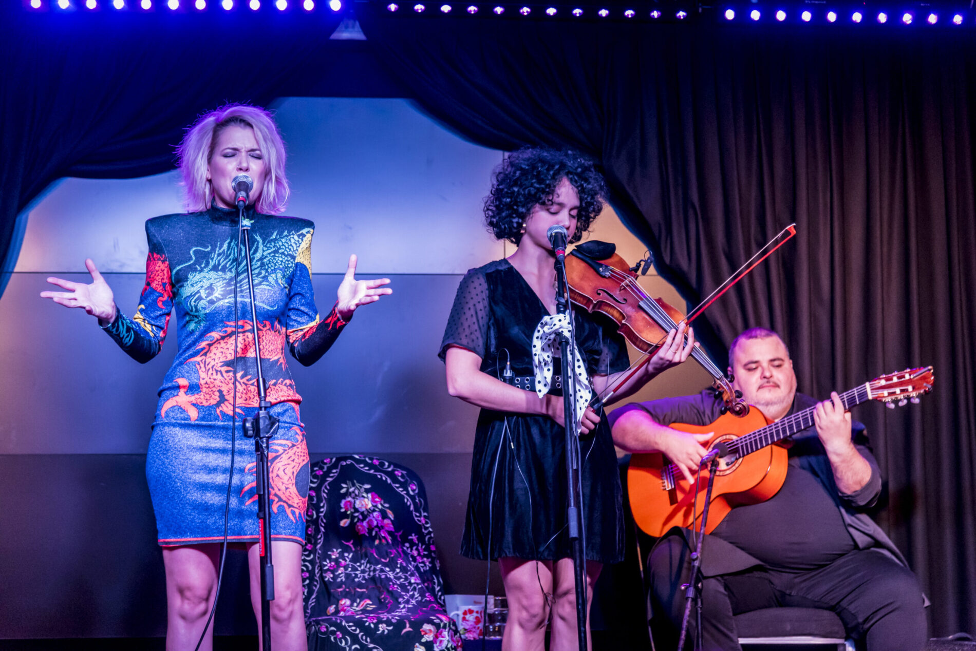 Galería de fotos – Concierto Reina Roja