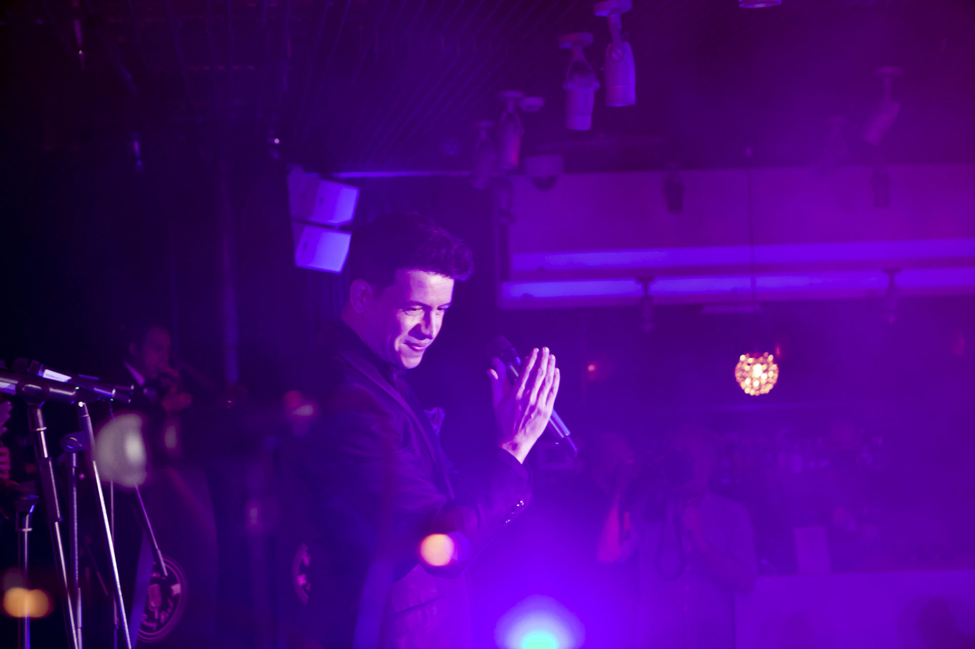 Clandestino Night Club 11 de diciembre.