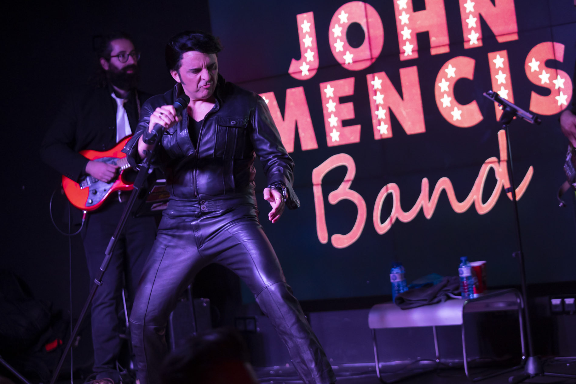 Tributo a Elvis en San Valentín.